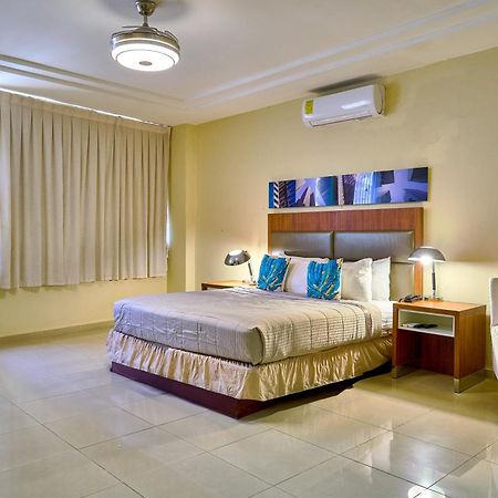 Hotel Libertad At Historic Main Street Santo Domingo Esterno foto