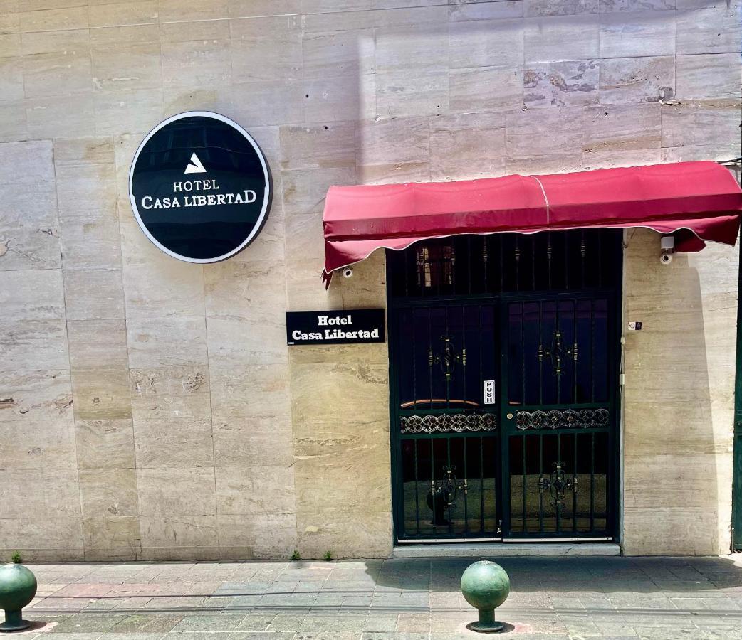 Hotel Libertad At Historic Main Street Santo Domingo Esterno foto