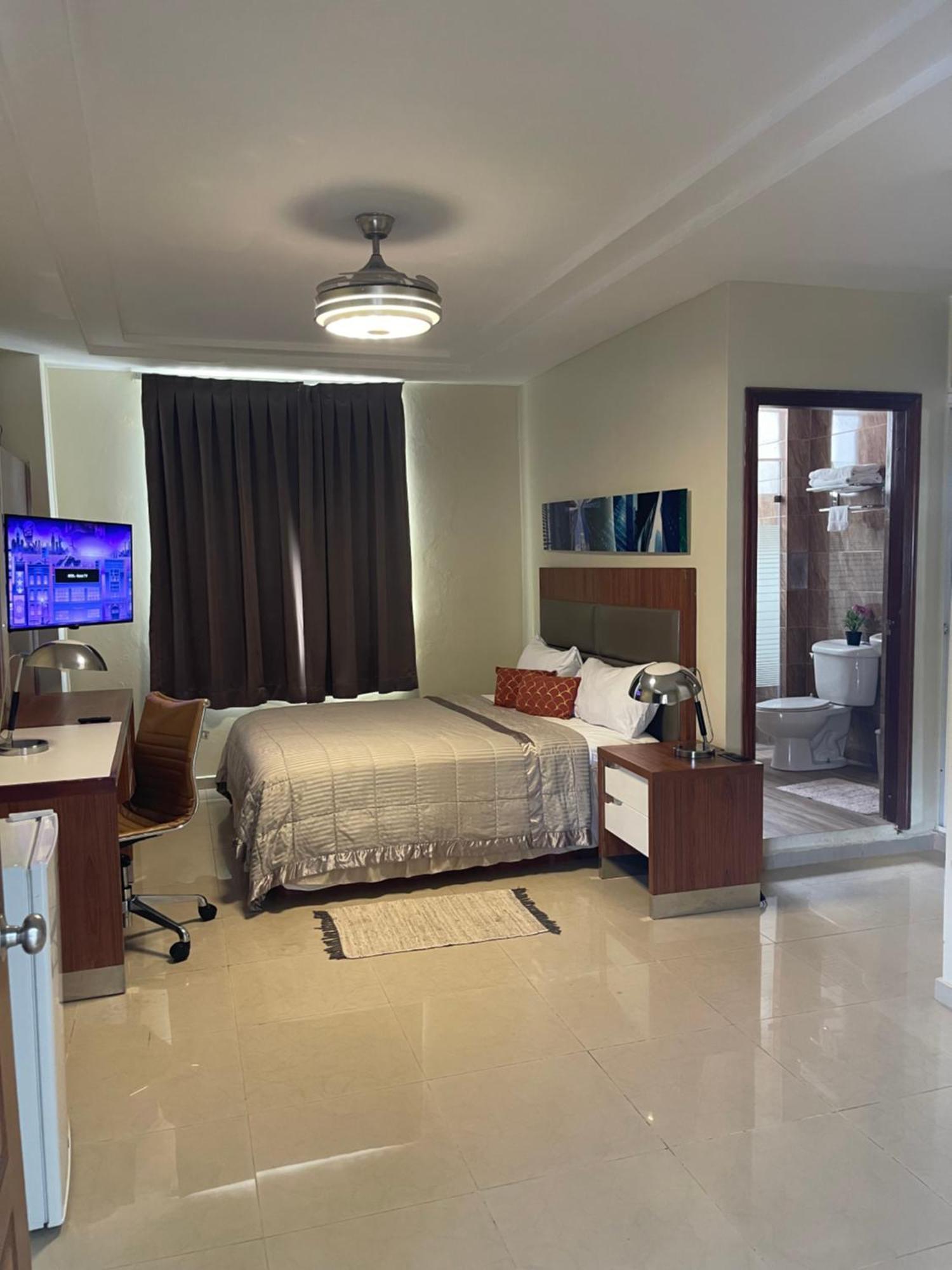 Hotel Libertad At Historic Main Street Santo Domingo Esterno foto