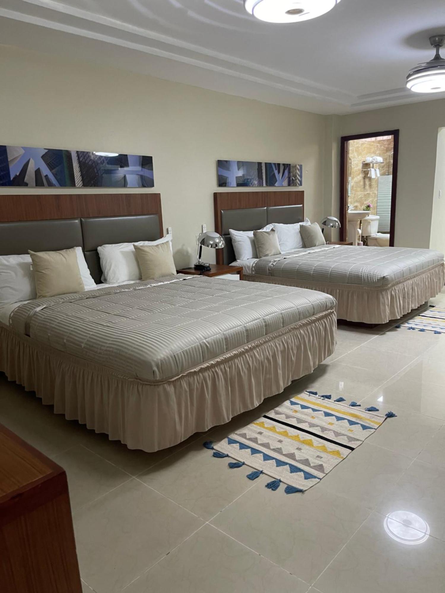 Hotel Libertad At Historic Main Street Santo Domingo Esterno foto