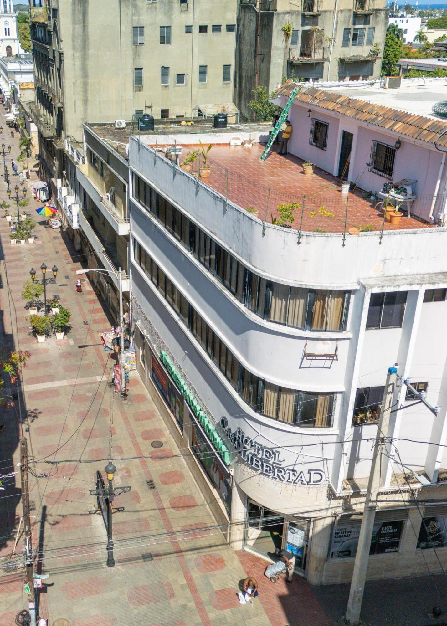 Hotel Libertad At Historic Main Street Santo Domingo Esterno foto