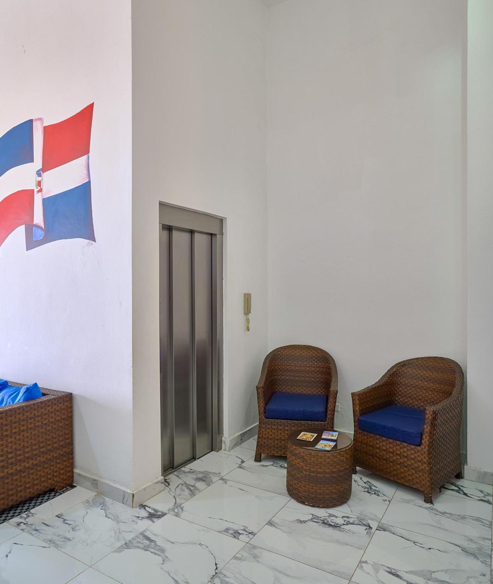 Hotel Libertad At Historic Main Street Santo Domingo Esterno foto