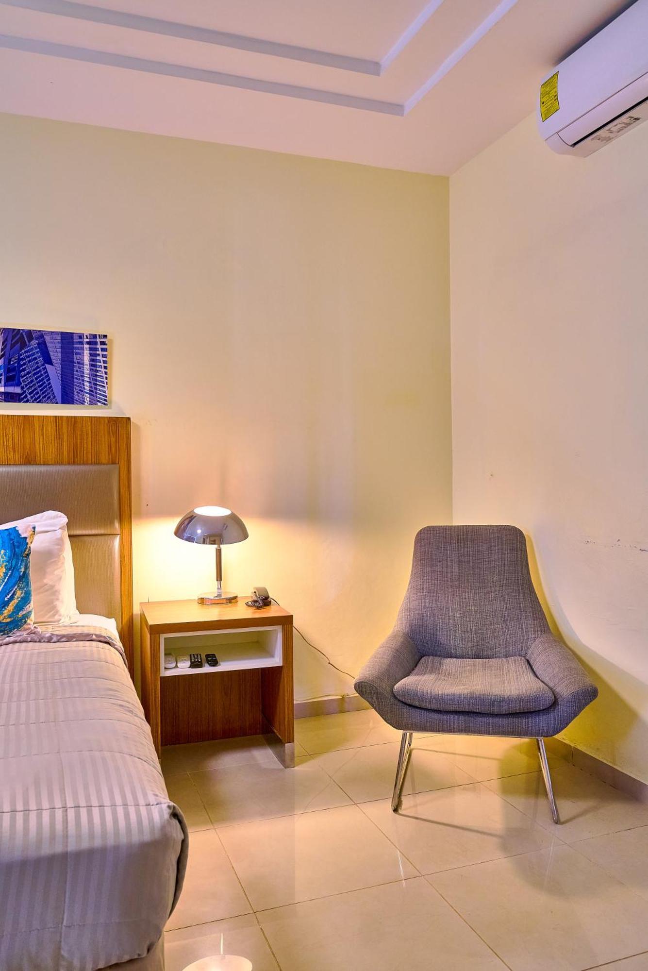 Hotel Libertad At Historic Main Street Santo Domingo Esterno foto